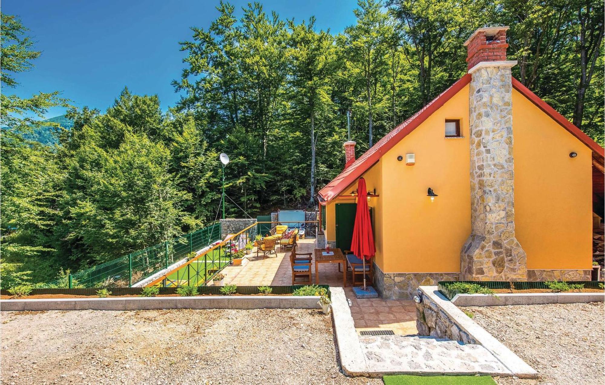 Stunning Home In Bribir With Kitchen Dış mekan fotoğraf